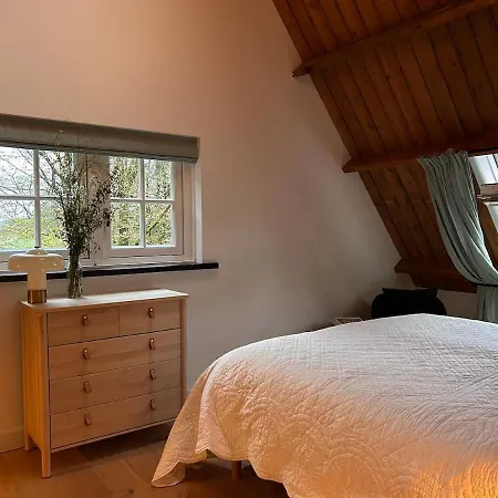 Detached In The Middle Of The Forest Holiday home Lunteren