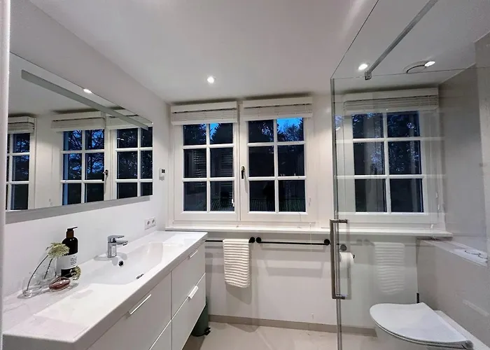 Detached In The Middle Of The Forest Дом отдыха *