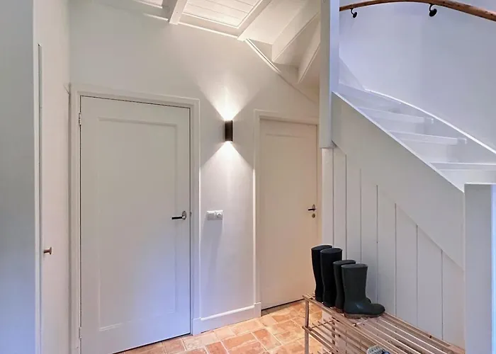 Detached In The Middle Of The Forest Дом отдыха