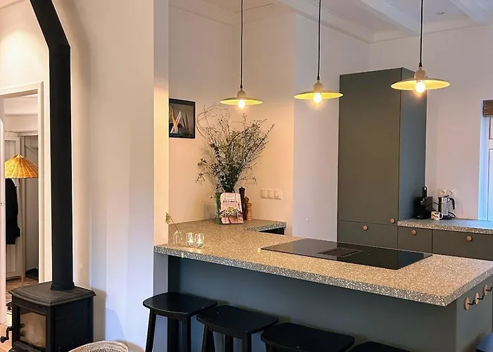 Detached In The Middle Of The Forest Дом отдыха *